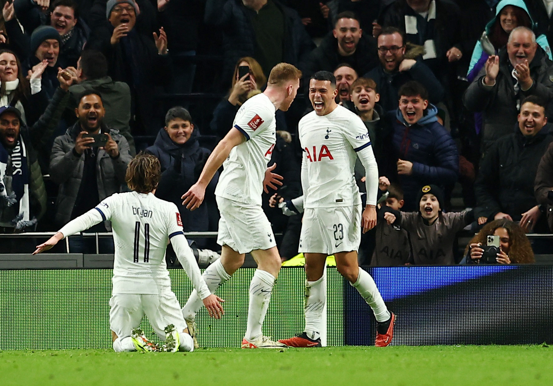 FA Cup - Third Round - Tottenham Hotspur v Burnley