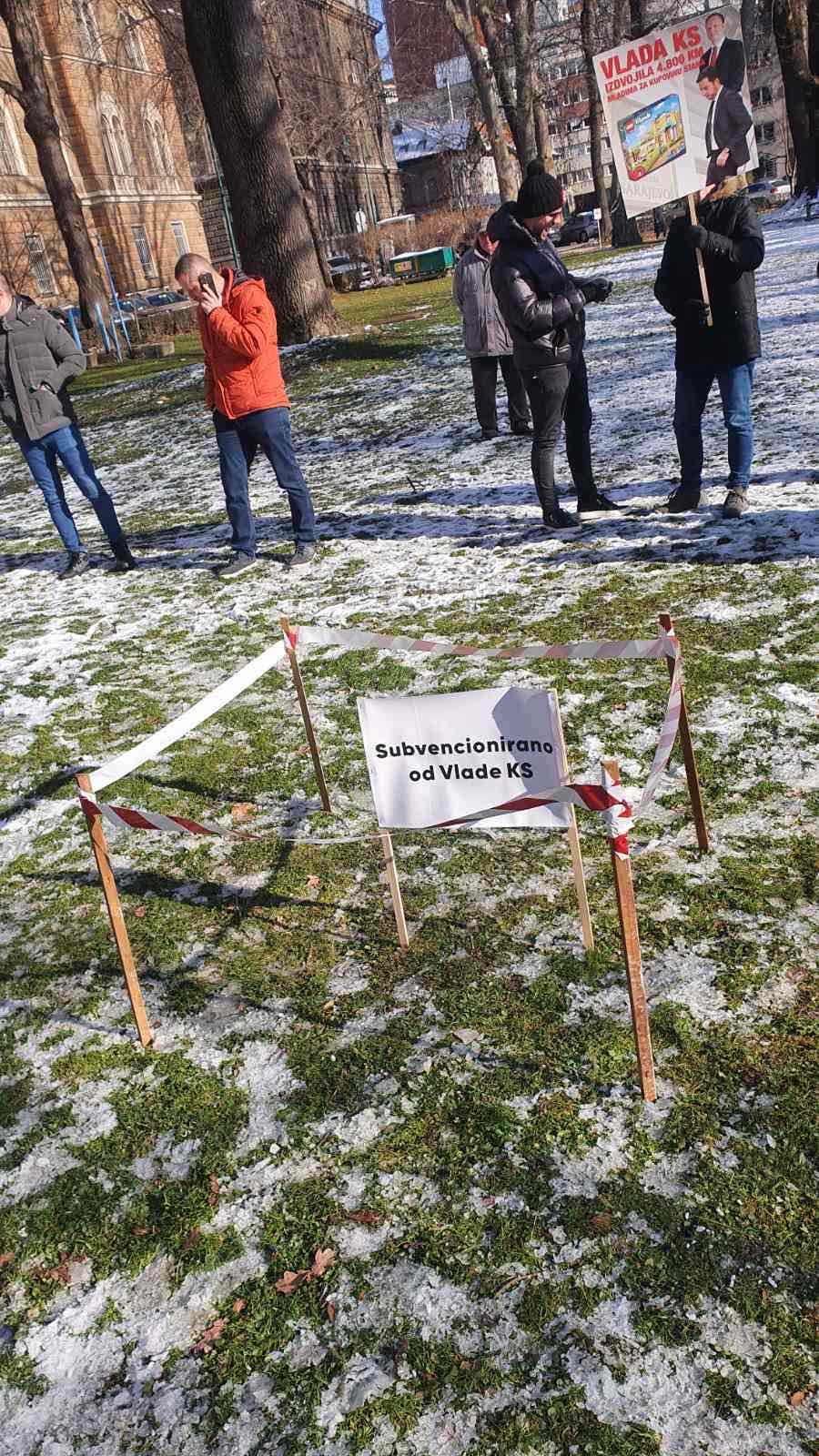 mladi protesti subvencije stan