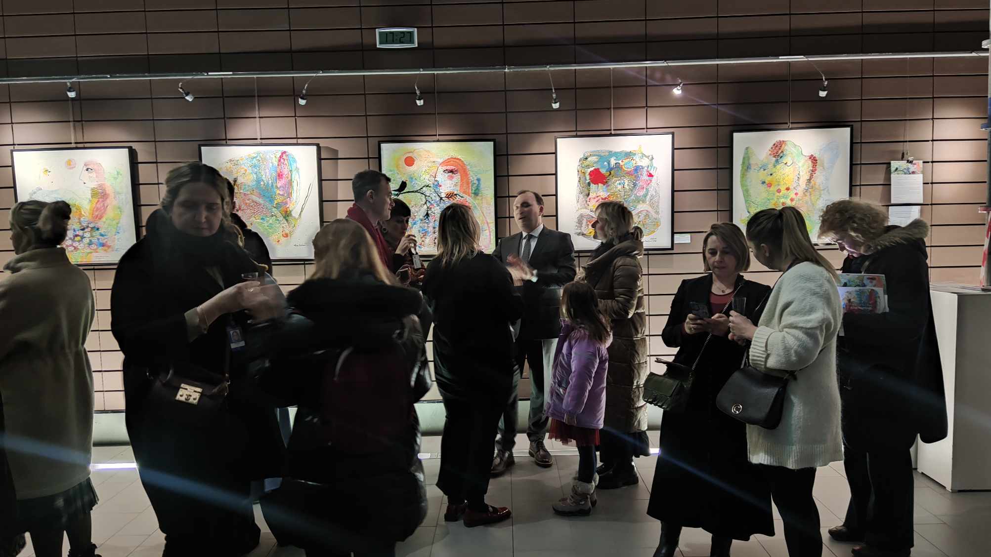 Messenger_creation_48d18ed4-cb72-495a-b2f8-c77ac5788c7a