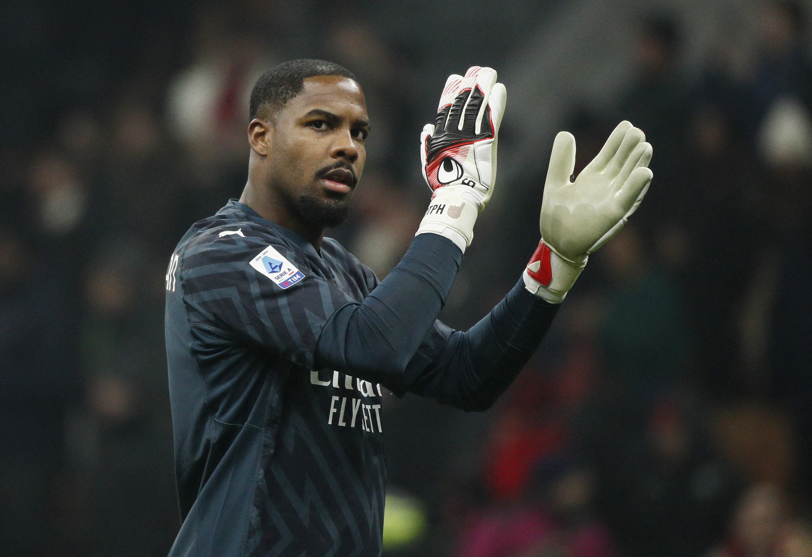 REUTERS/Alessandro Garofalo