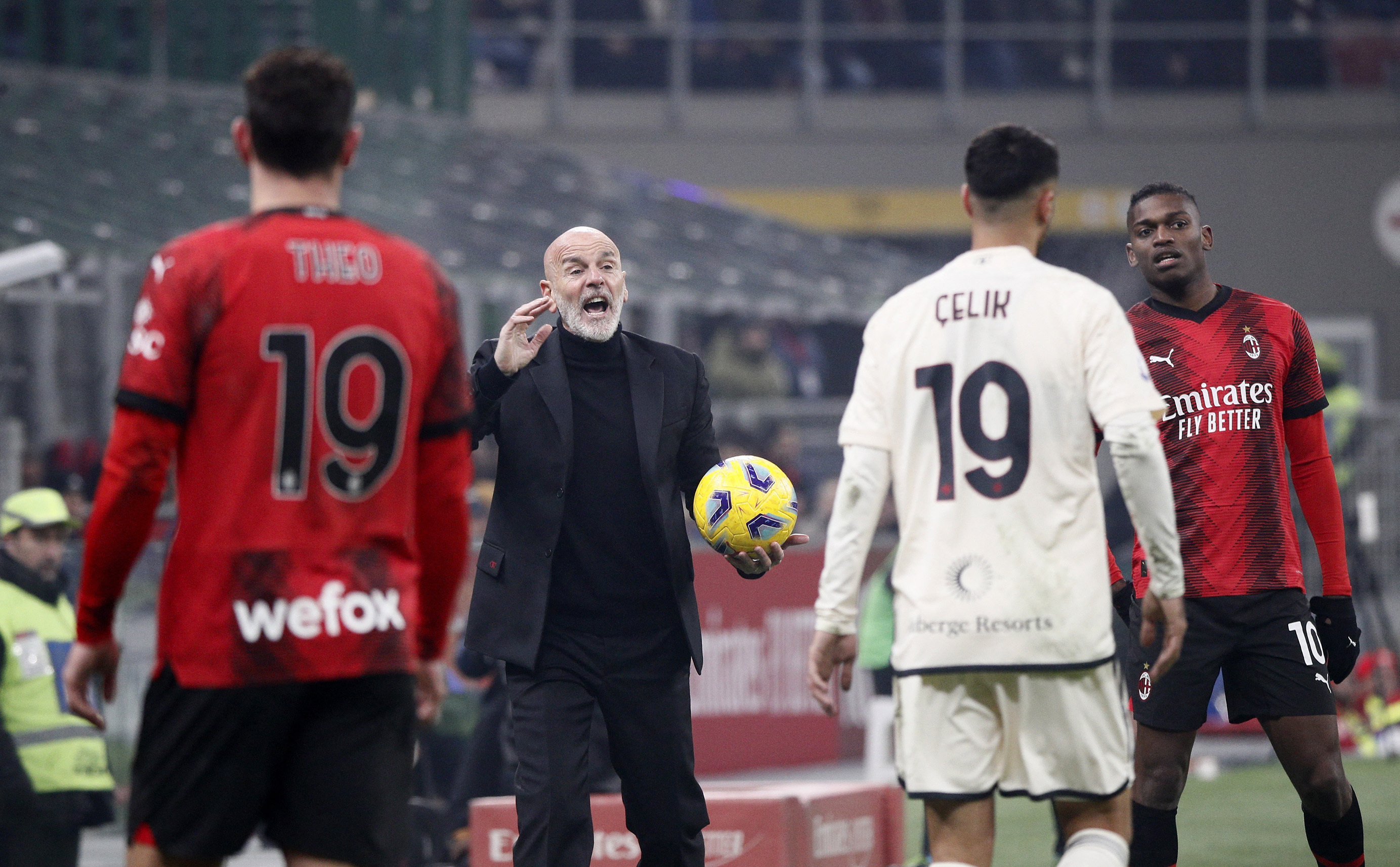 REUTERS/Alessandro Garofalo