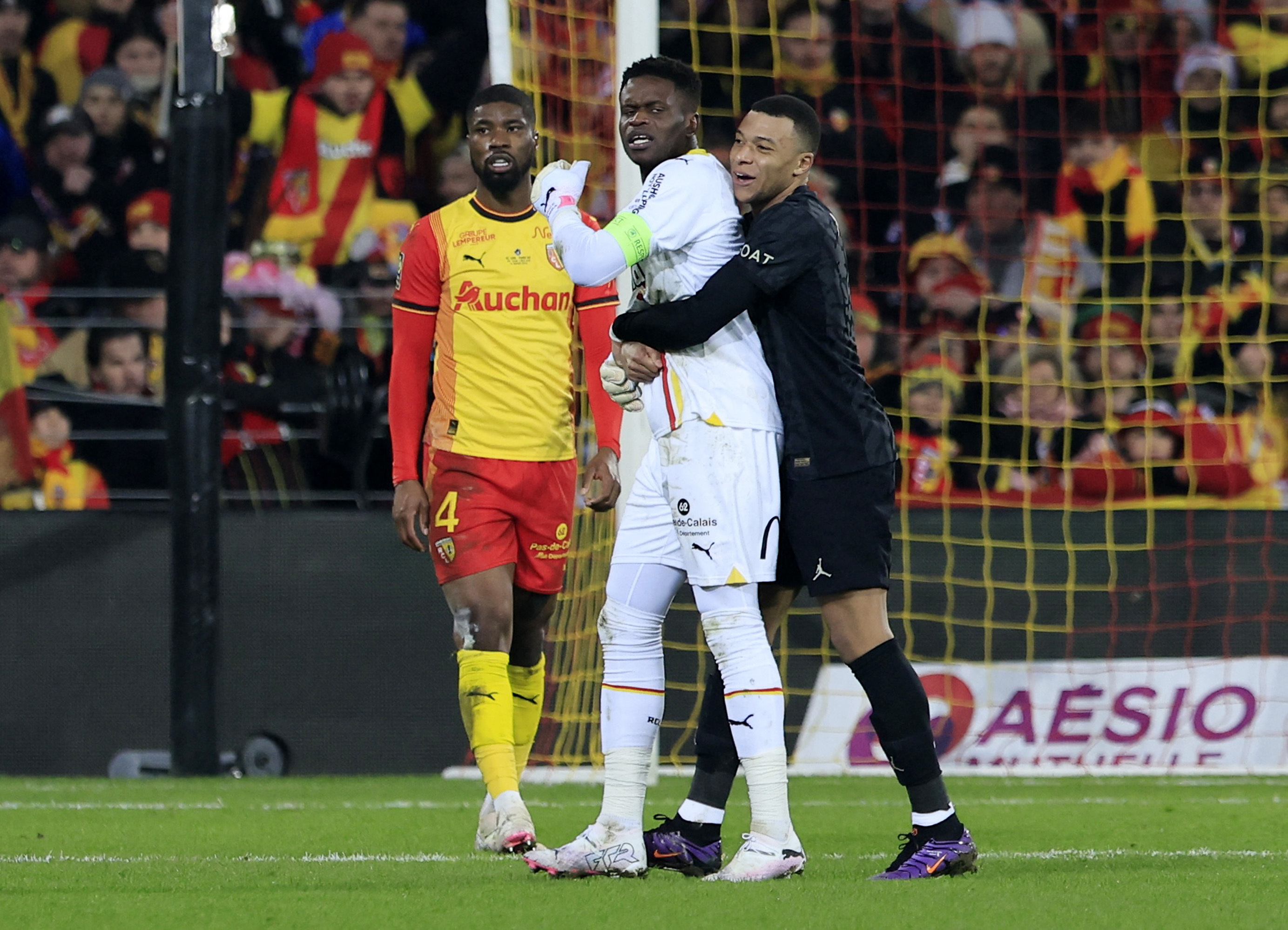 REUTERS/Pascal Rossignol