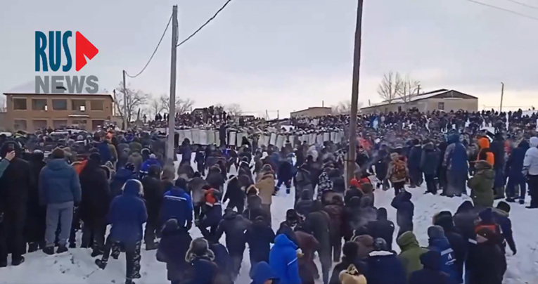 2cb70532-47f4-4c95-b1f7-46ea395f90b1