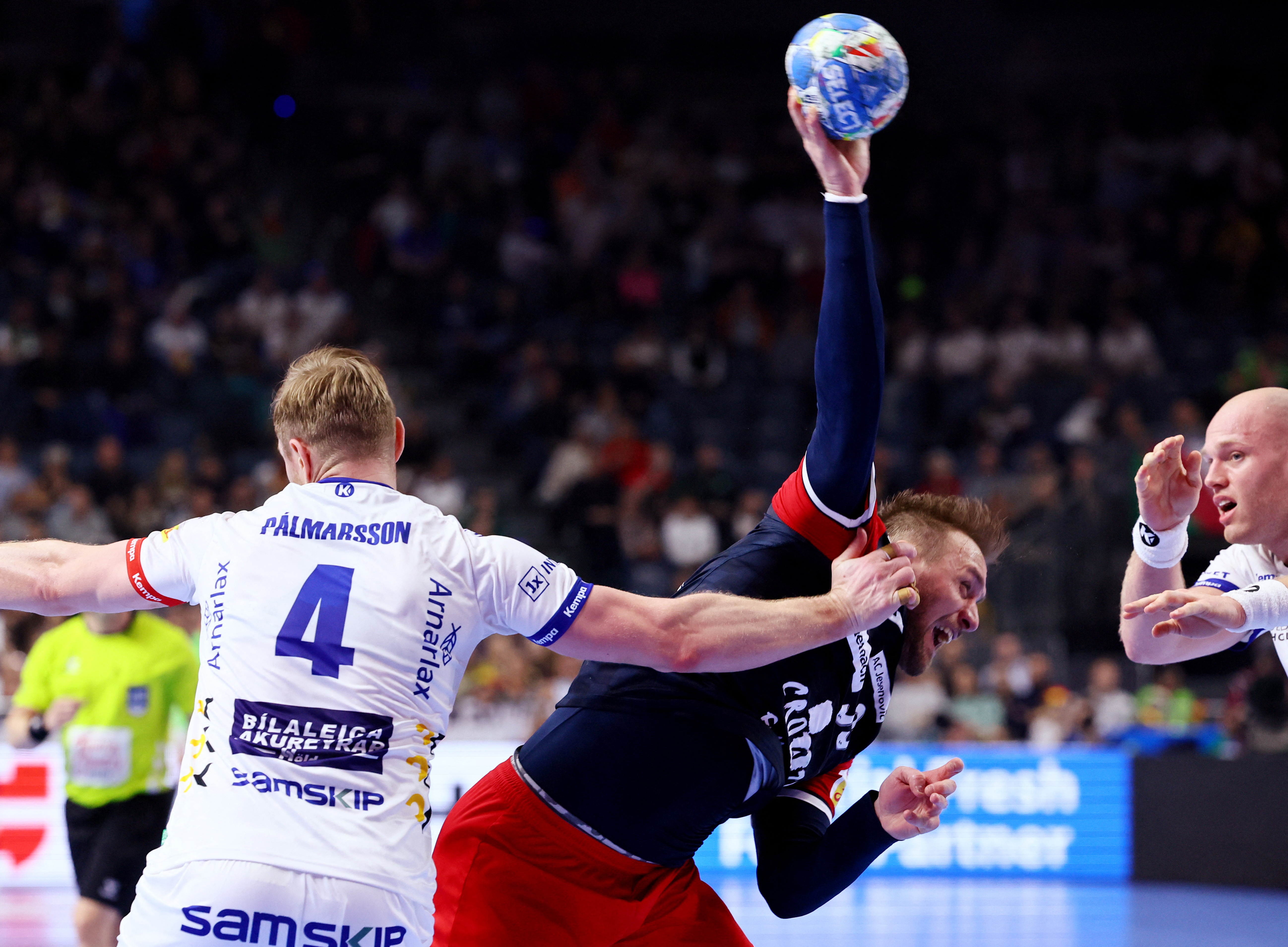 EHF 2024 Men's European Handball Championship - Main Round - Croatia v Iceland