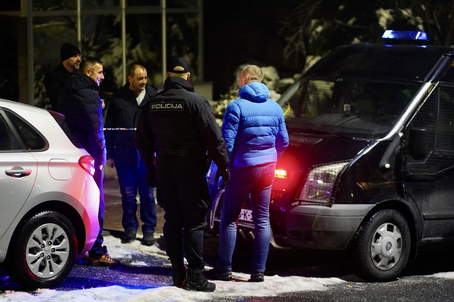 pucnjva djidjikovac que pasa