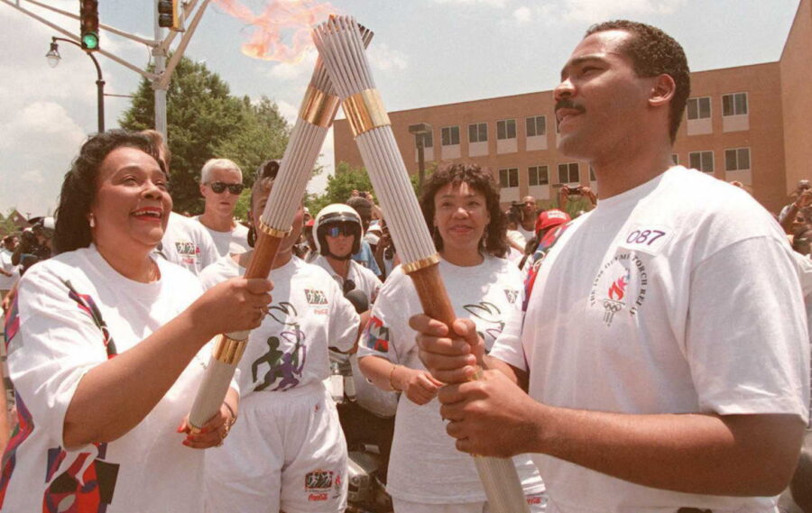 OLY TORCH KINGS