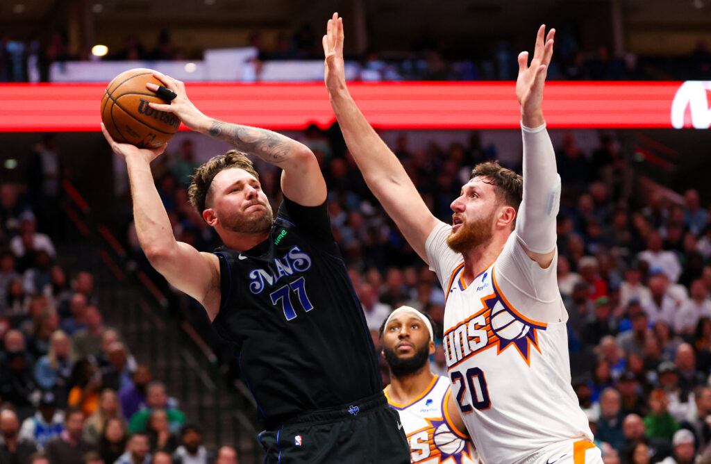 1706168022-2024-01-25T024155Z_1518887140_MT1USATODAY22365132_RTRMADP_3_NBA-PHOENIX-SUNS-AT-DALLAS-MAVERICKS-1-1024x668.jpg