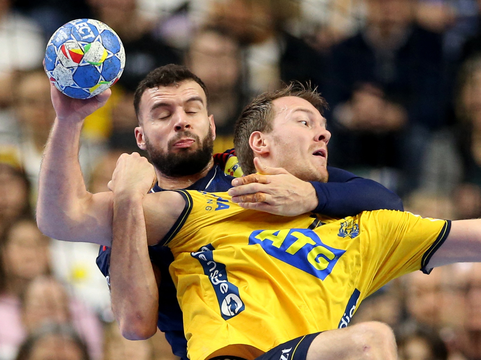 REUTERS/Cathrin Mueller