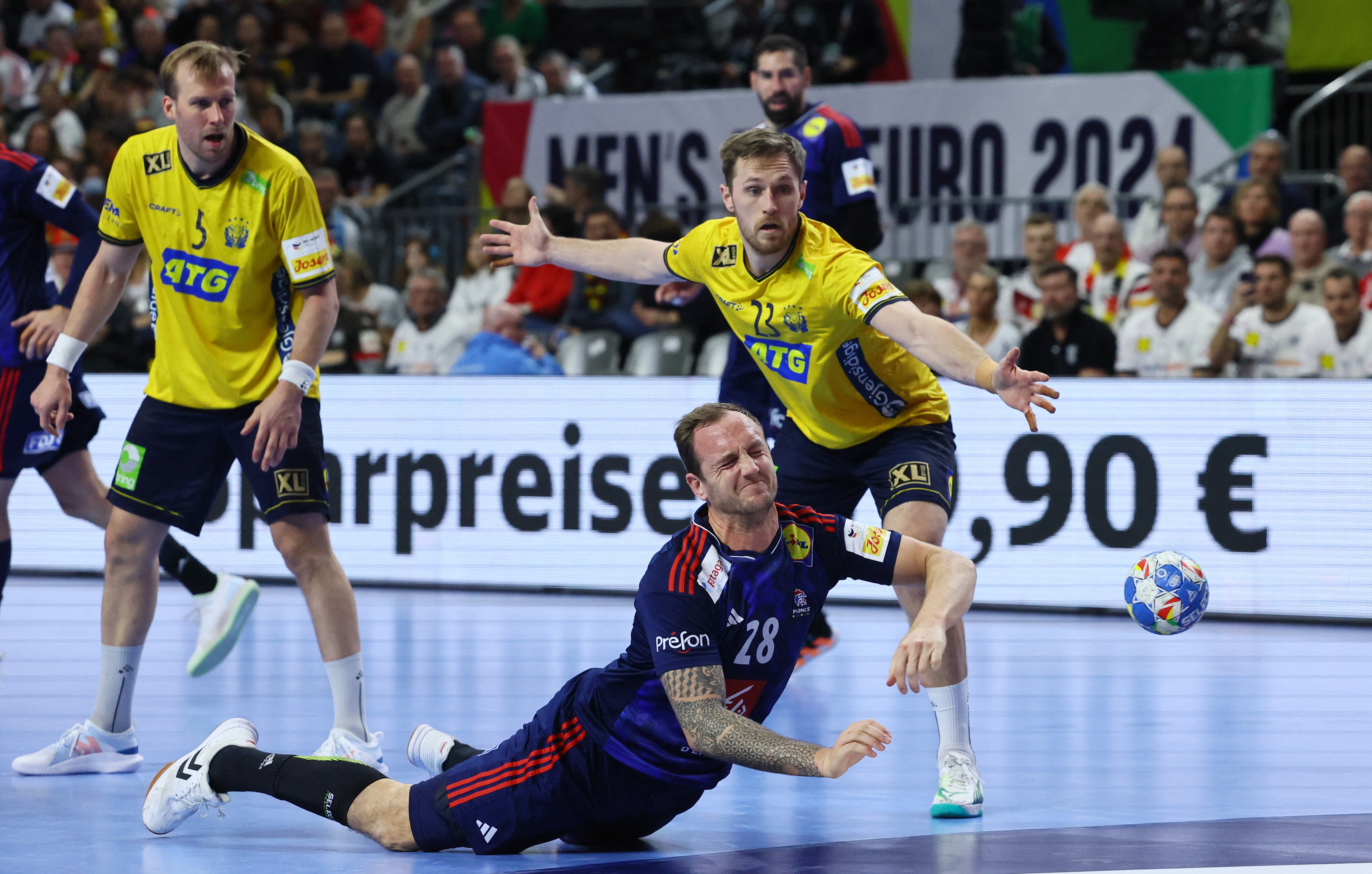 REUTERS/Wolfgang Rattay