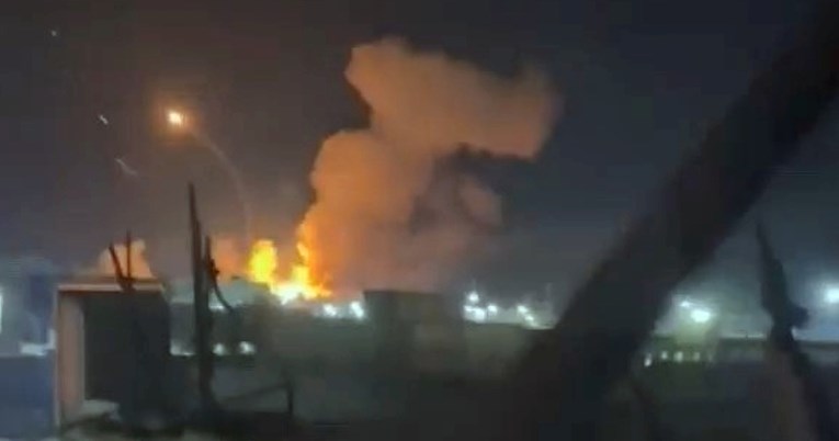 4bc06bd6-e03f-4eff-886e-ca0427bb07f1