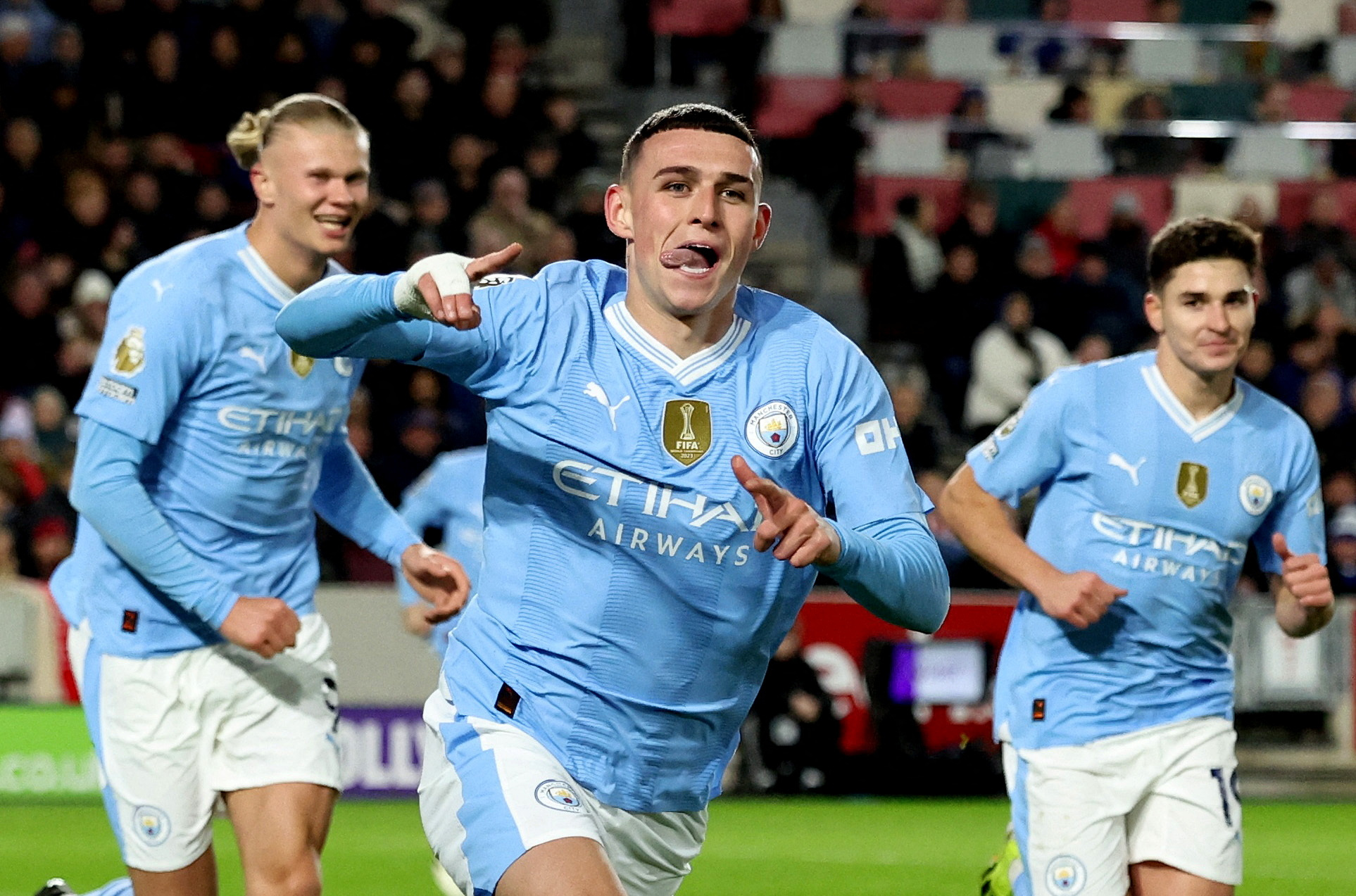 Premier League - Brentford v Manchester City