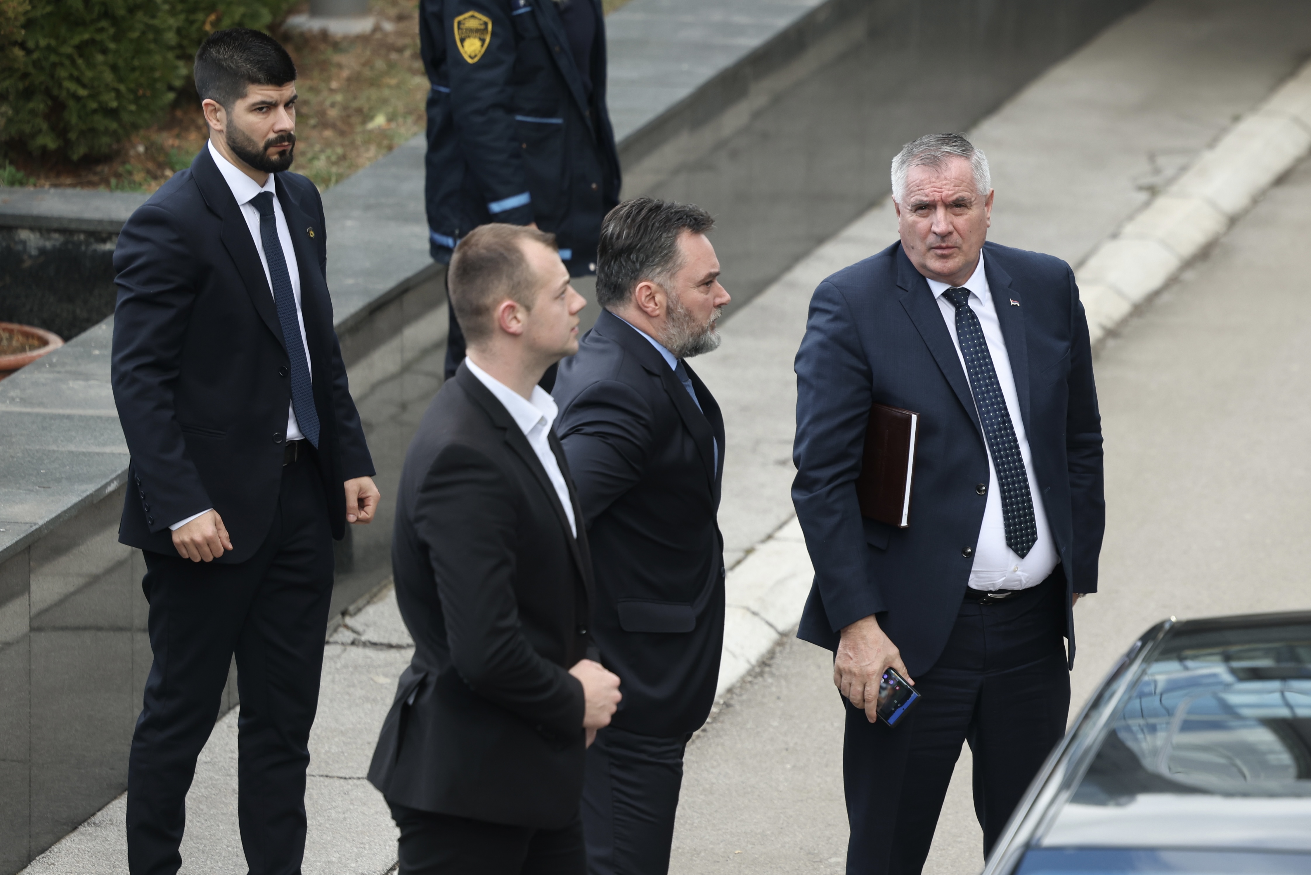 VISKOVIC KOSARAC