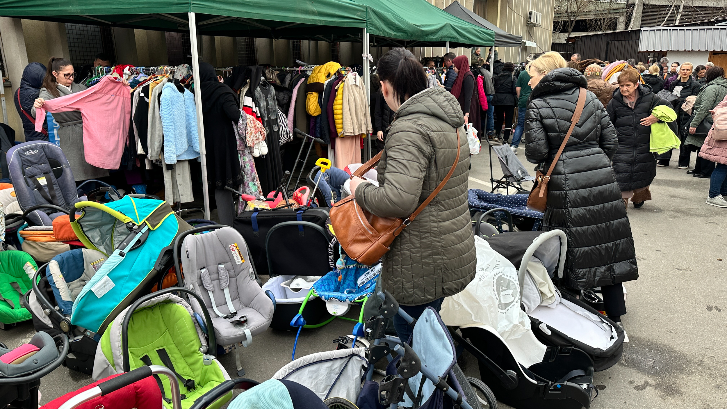 Sarajevo: Veliki odziv građana na Humanitarnom bazaru za pomoć socijalno ugroženim i oboljelim ljudima