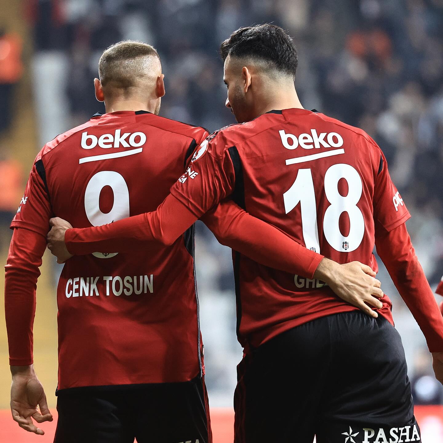 419290355_18412976053042312_3723216459363886270_n