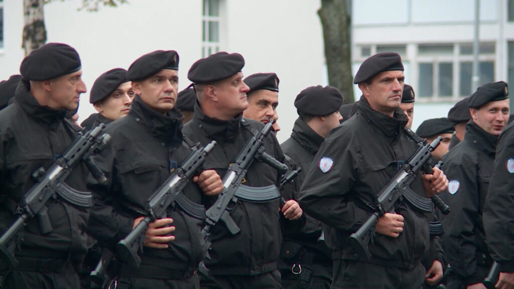 sa-zandarmerija-pkg-anm-1-20190924-160927321-mxf-00-00-09-16-still001-284479-1024x576