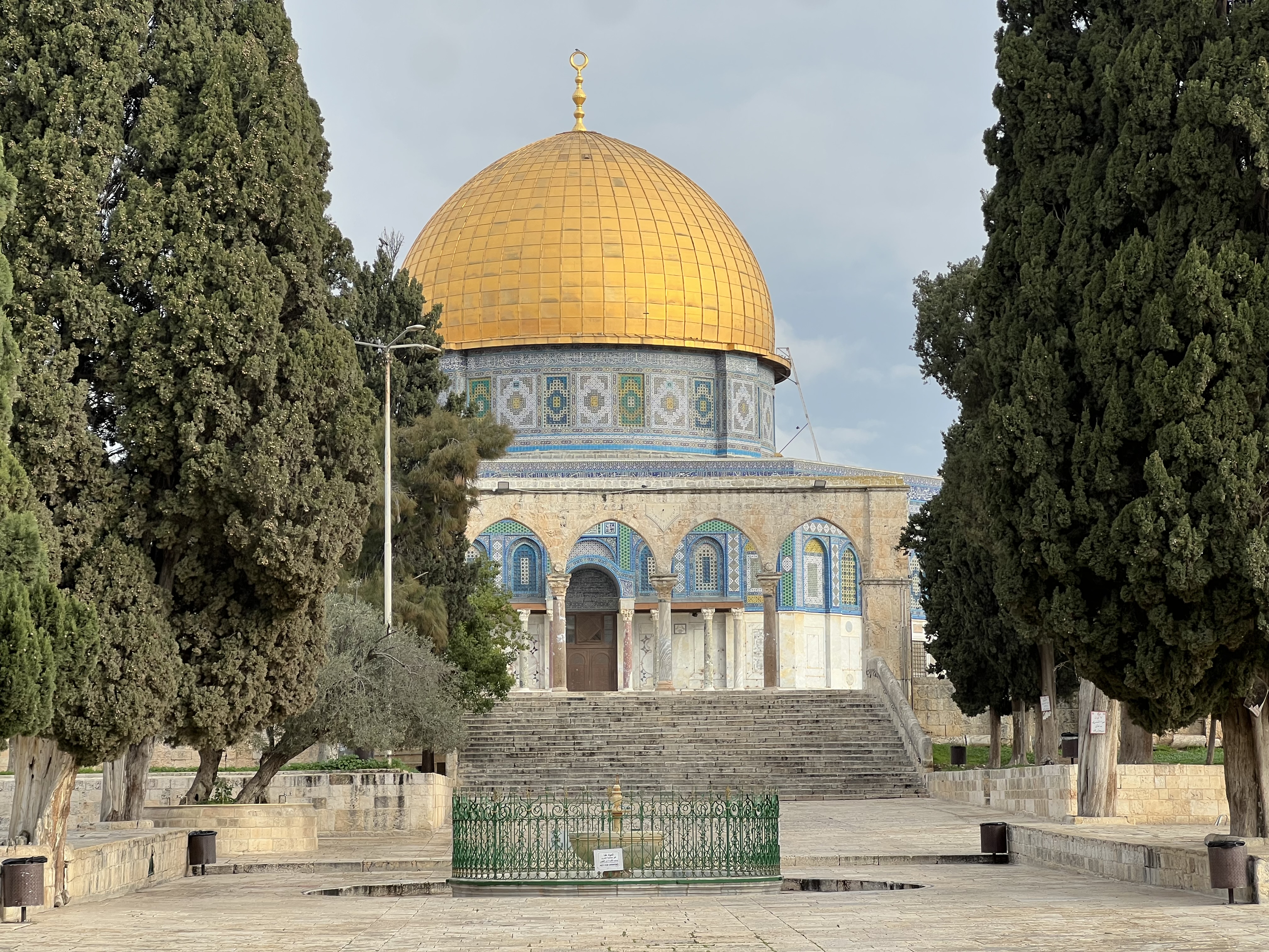 Zbog izraelskih ograničenja Al-Aksa gotovo prazna 19. petak zaredom