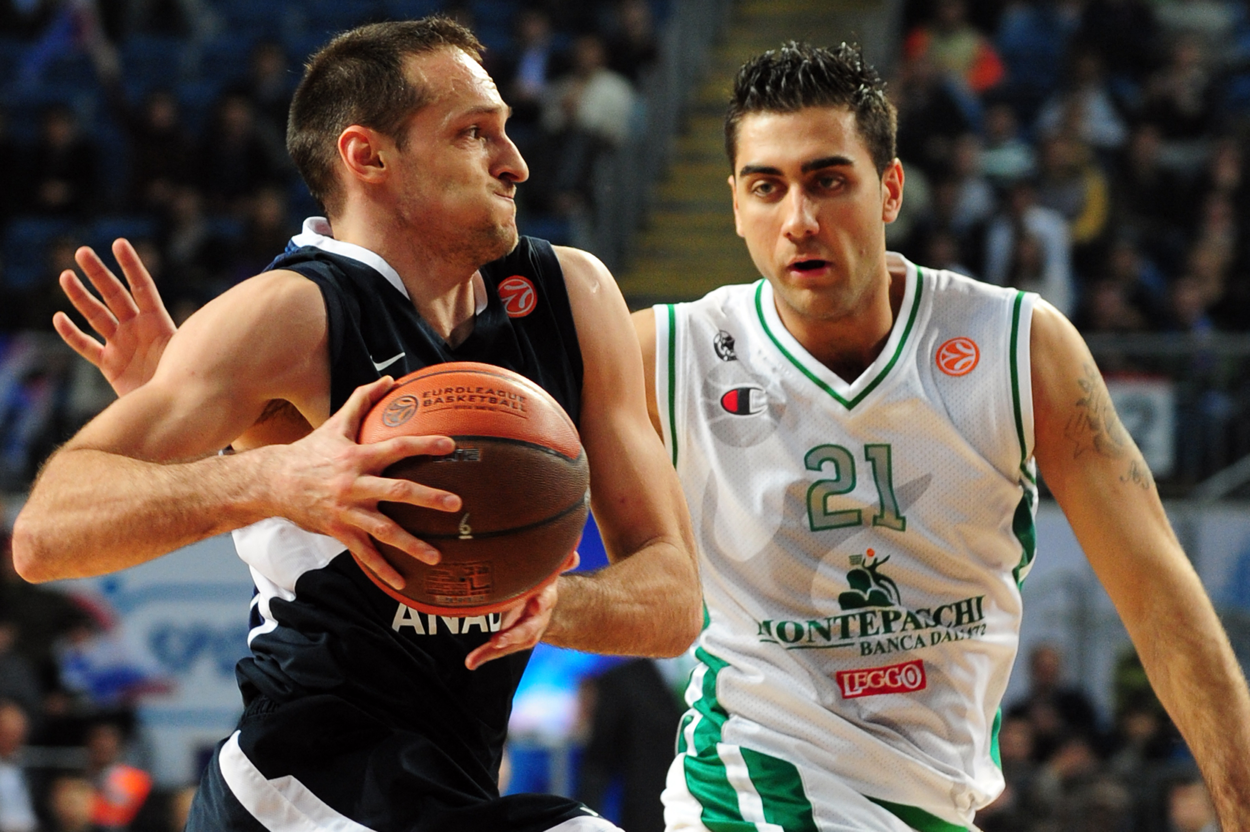 BASKET-EURL-MONTEPASCHI SIENA-EFES PILSEN-EURO