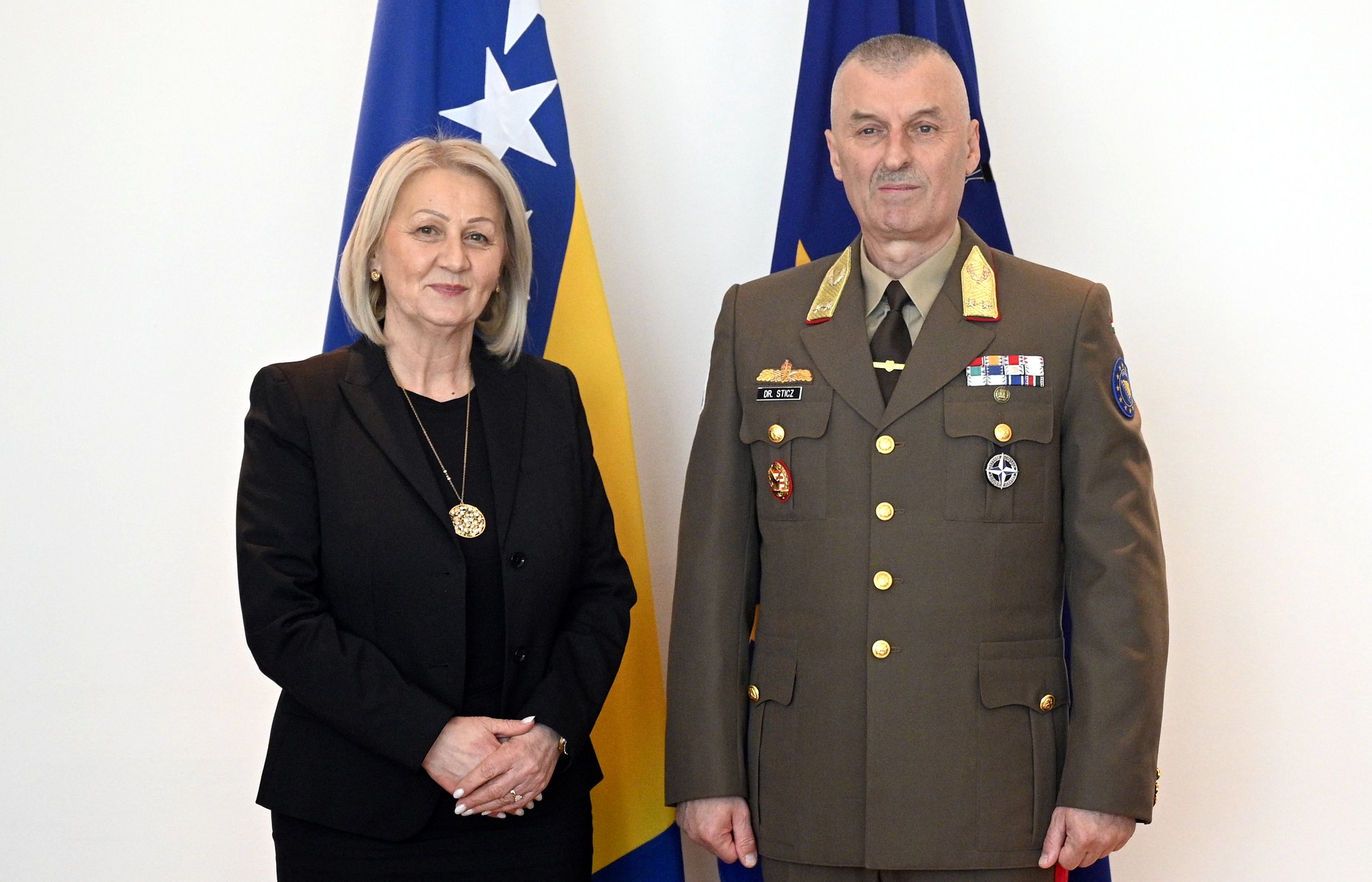 BiH: Krišto se sastala s komandantom EUFOR-a general-bojnikom Sticzom