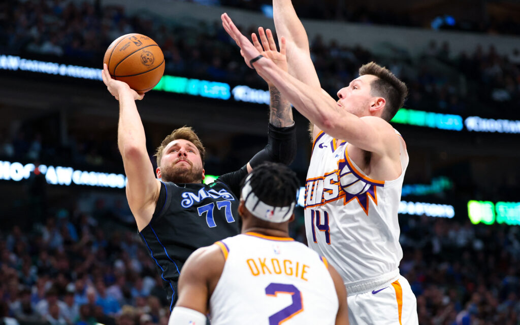 1708671556-2024-02-23T015027Z_1359743878_MT1USATODAY22588902_RTRMADP_3_NBA-PHOENIX-SUNS-AT-DALLAS-MAVERICKS-1024x641.jpg