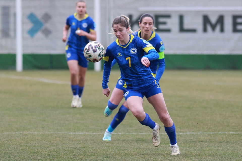 Zmajice / Ženska fudbalska reprezentacija BiH