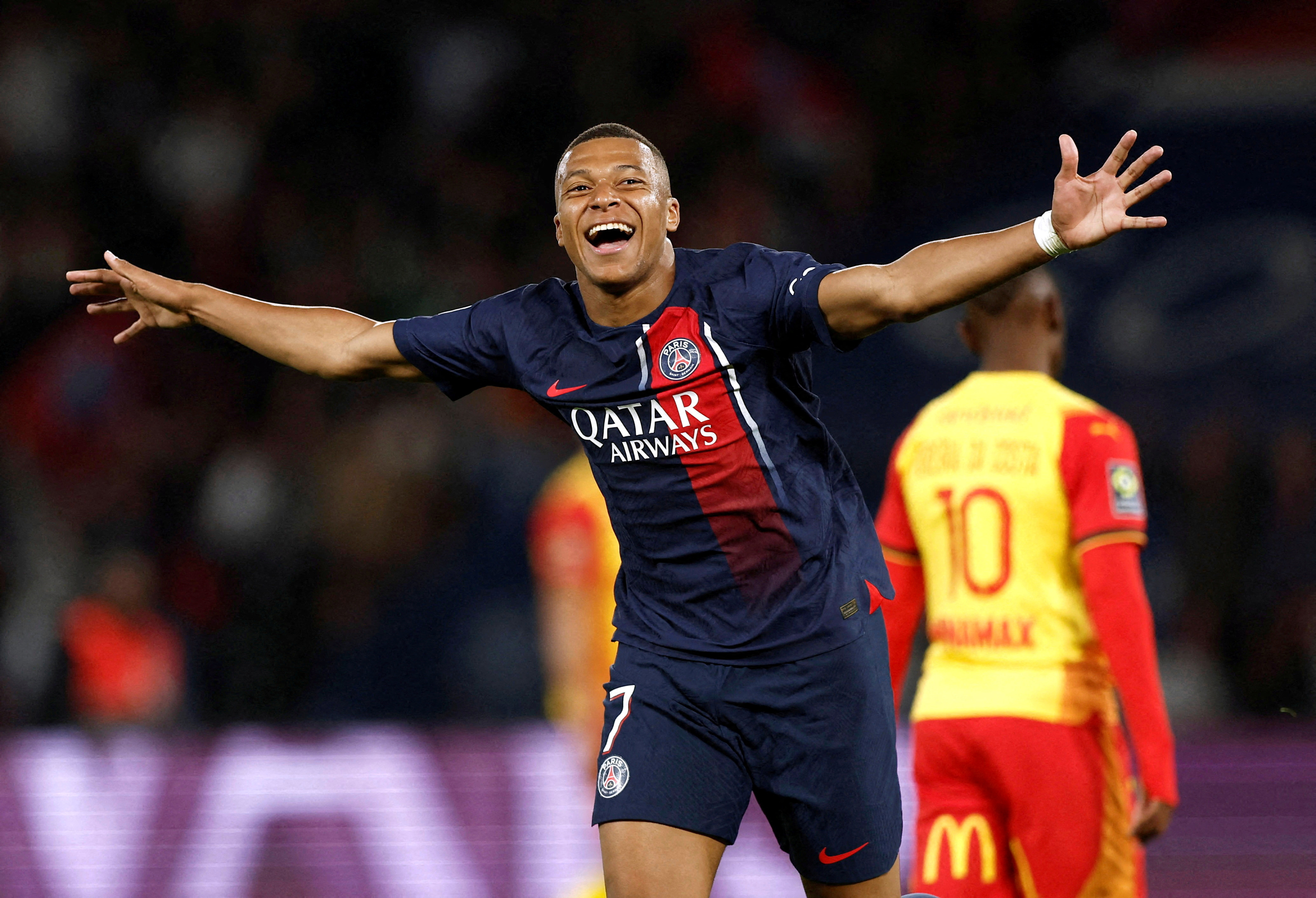 FILE PHOTO: France - Ligue 1 - Paris St Germain v RC Lens