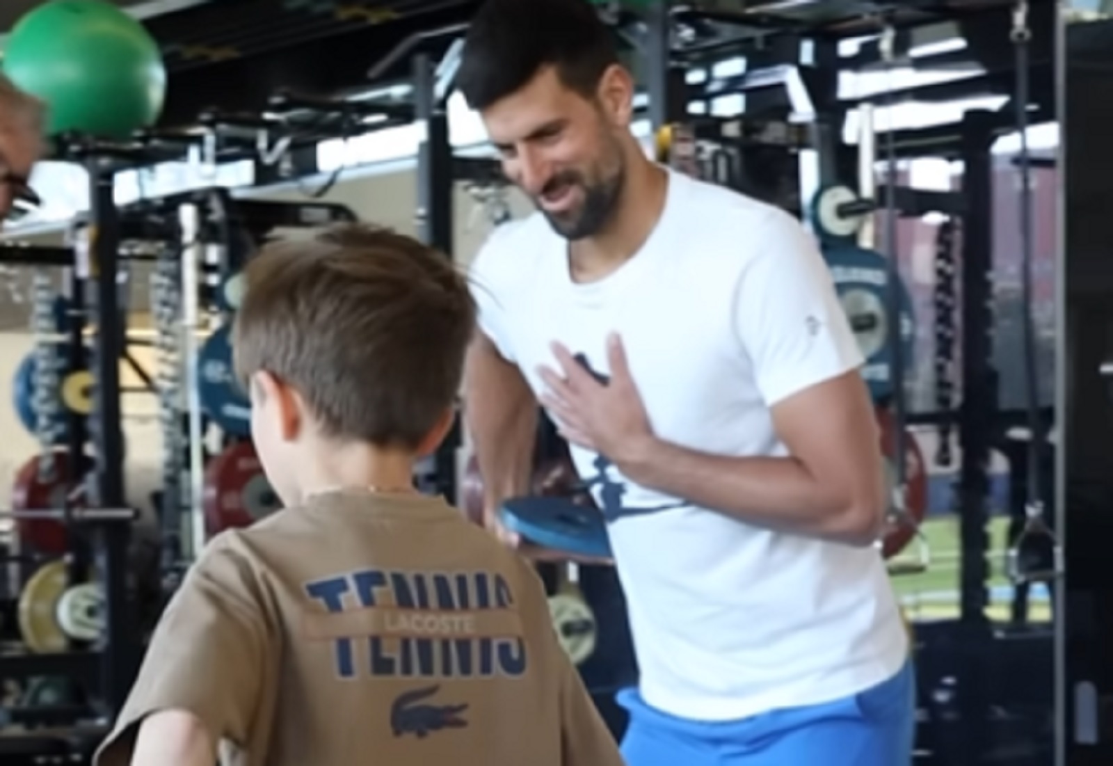 1709336557-nole-stefan-trening-teretana