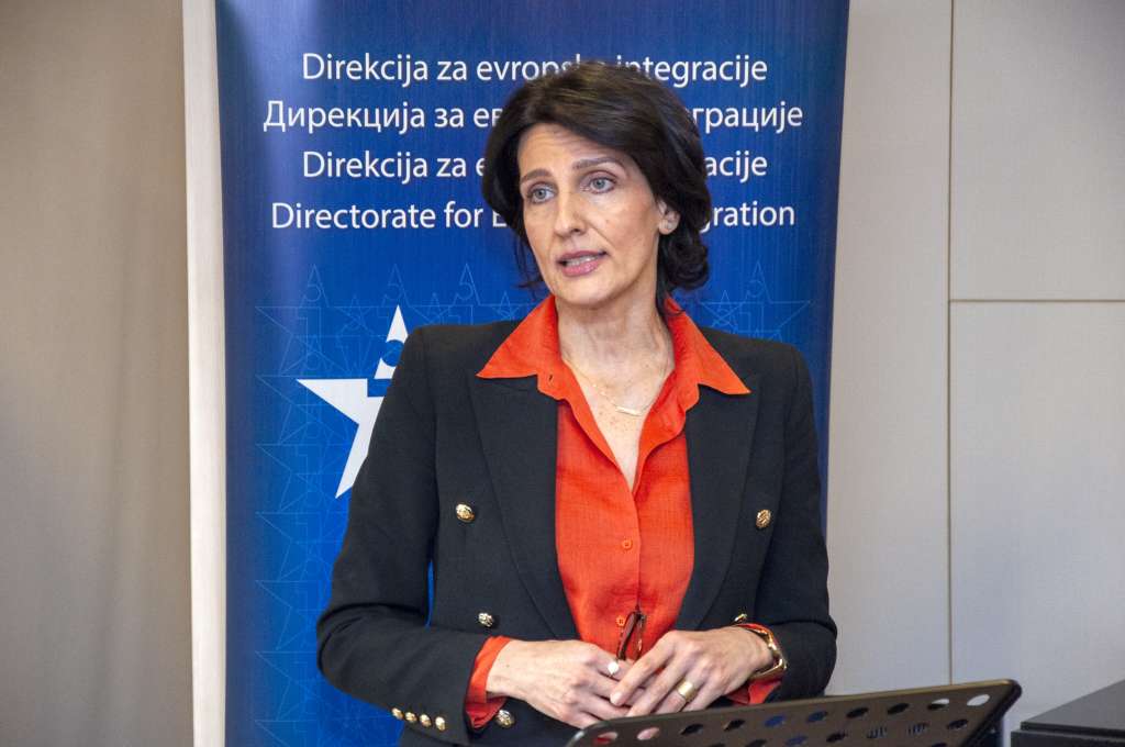 l_13f6654e077338d2ab5ea747718567ff