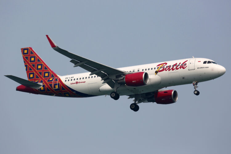 Singapore,-,October,21:,A,Batik,Air,Airbus,A320,On