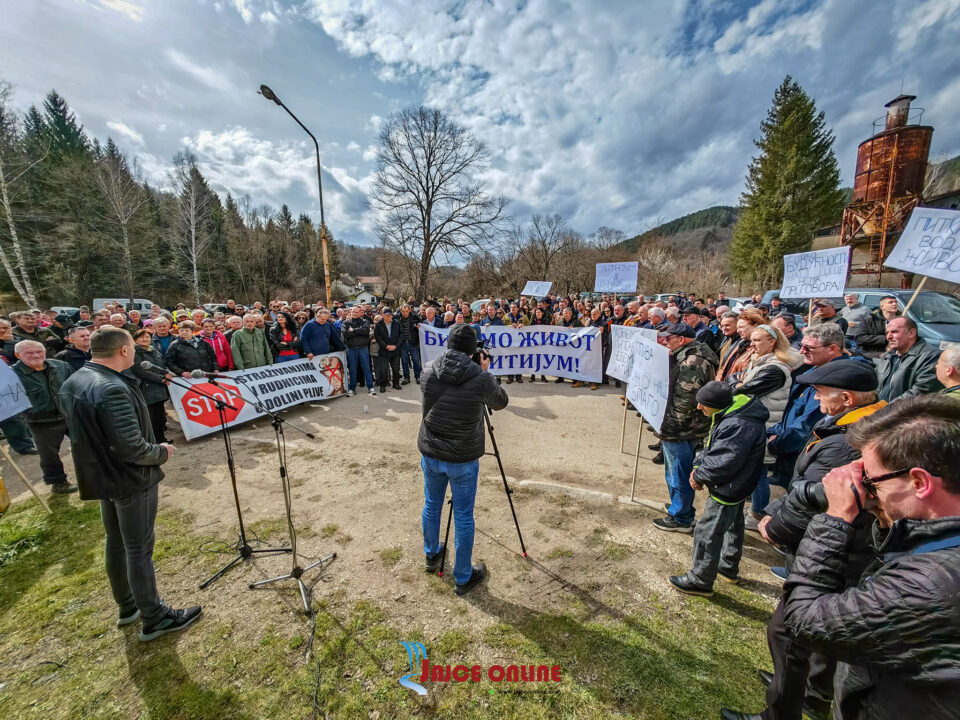 432322017_806839201470517_7075827354430821933_n