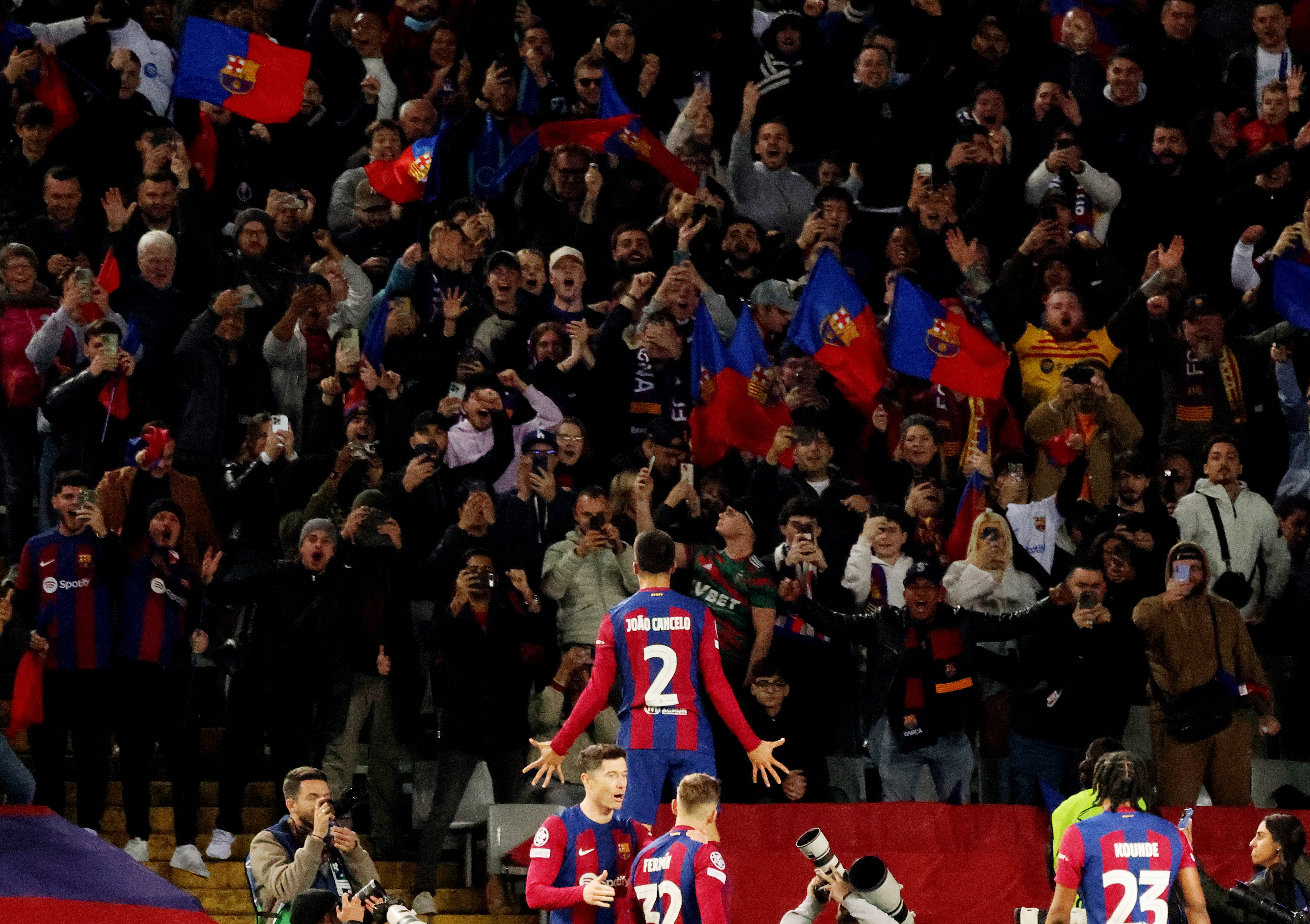 Champions League - Round of 16 - Second Leg - FC Barcelona v Napoli