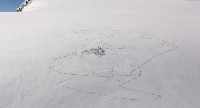 91e53aad-43fb-4a39-83fd-0b8b51f21fa2