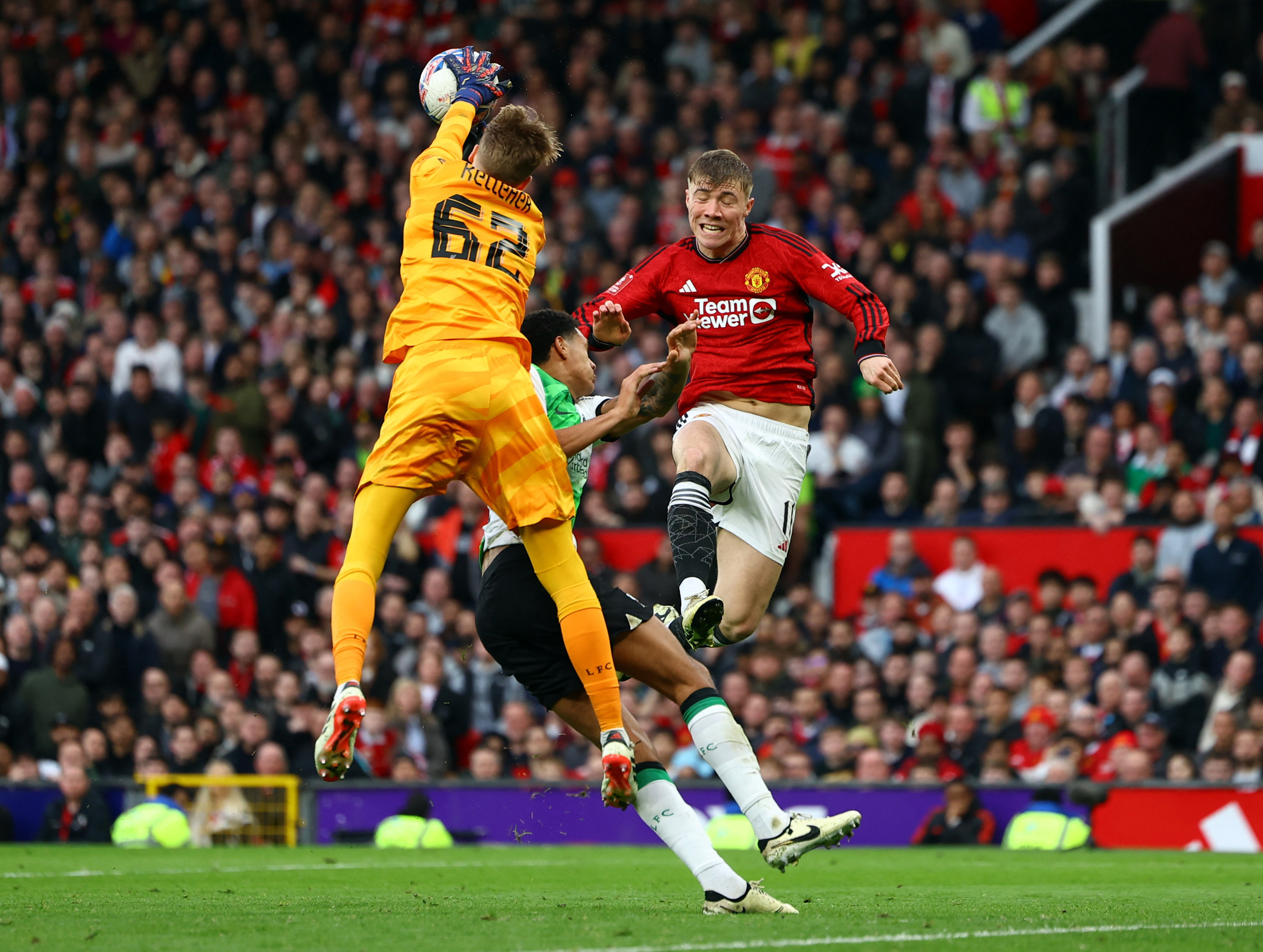FA Cup - Quarter Final - Manchester United v Liverpool