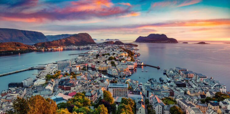 From,The,Bird's,Eye,View,Of,Alesund,Port,Town,On