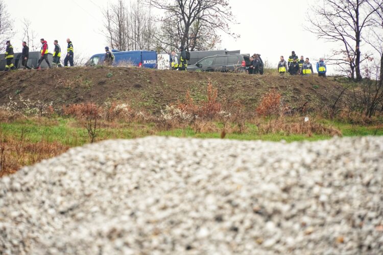 POTRAGA ZA NESTALOM DEVOJÈICOM