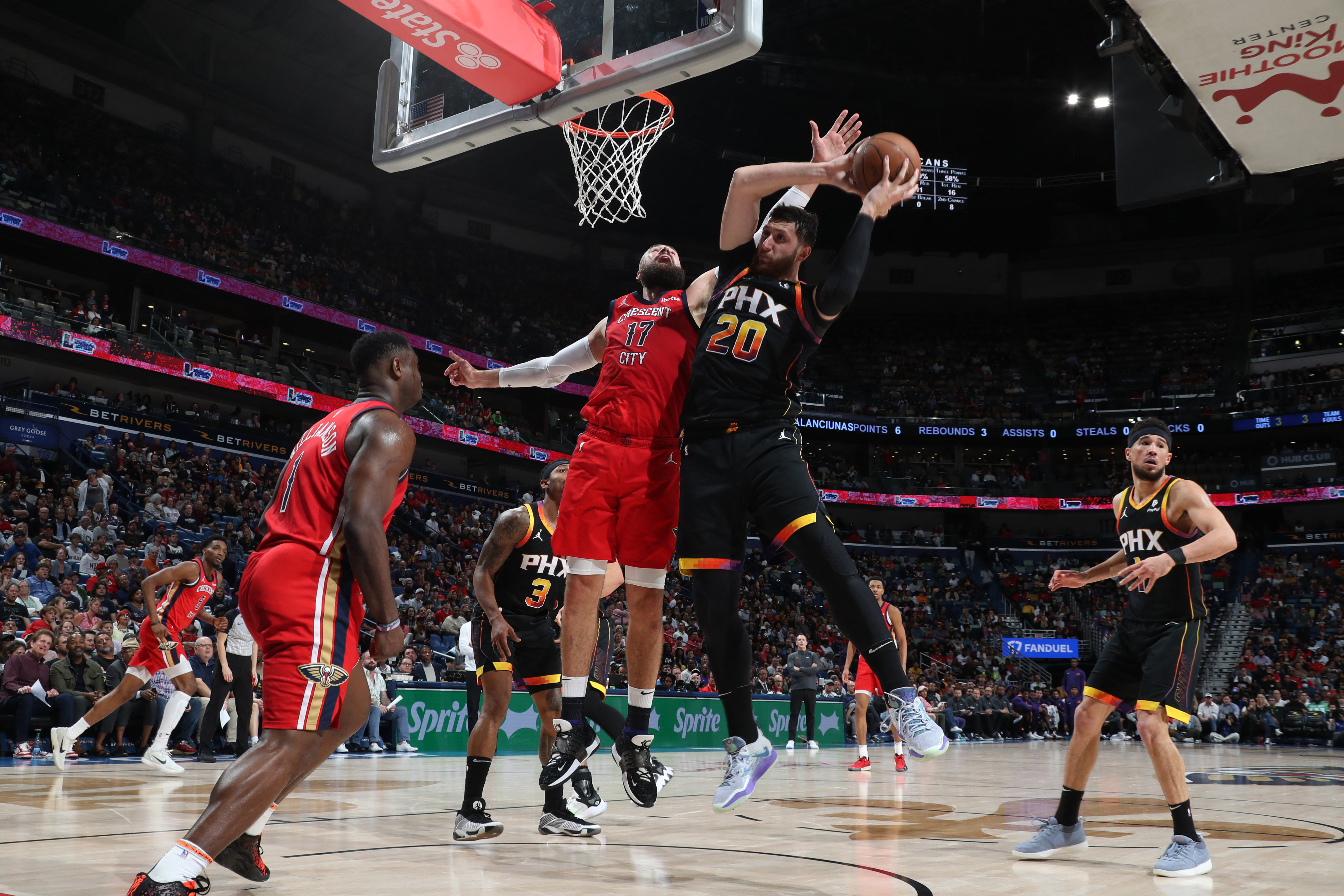 Phoenix Suns v New Orleans Pelicans