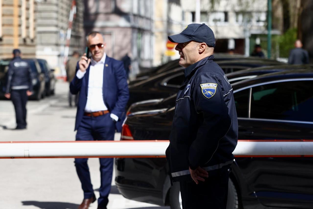 434307973_949745000192915_1346812592802894296_n