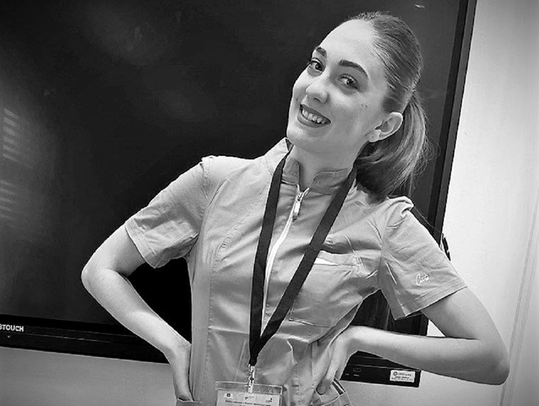 455ad694-2667-4aa0-88a3-f7b5aef7ec55