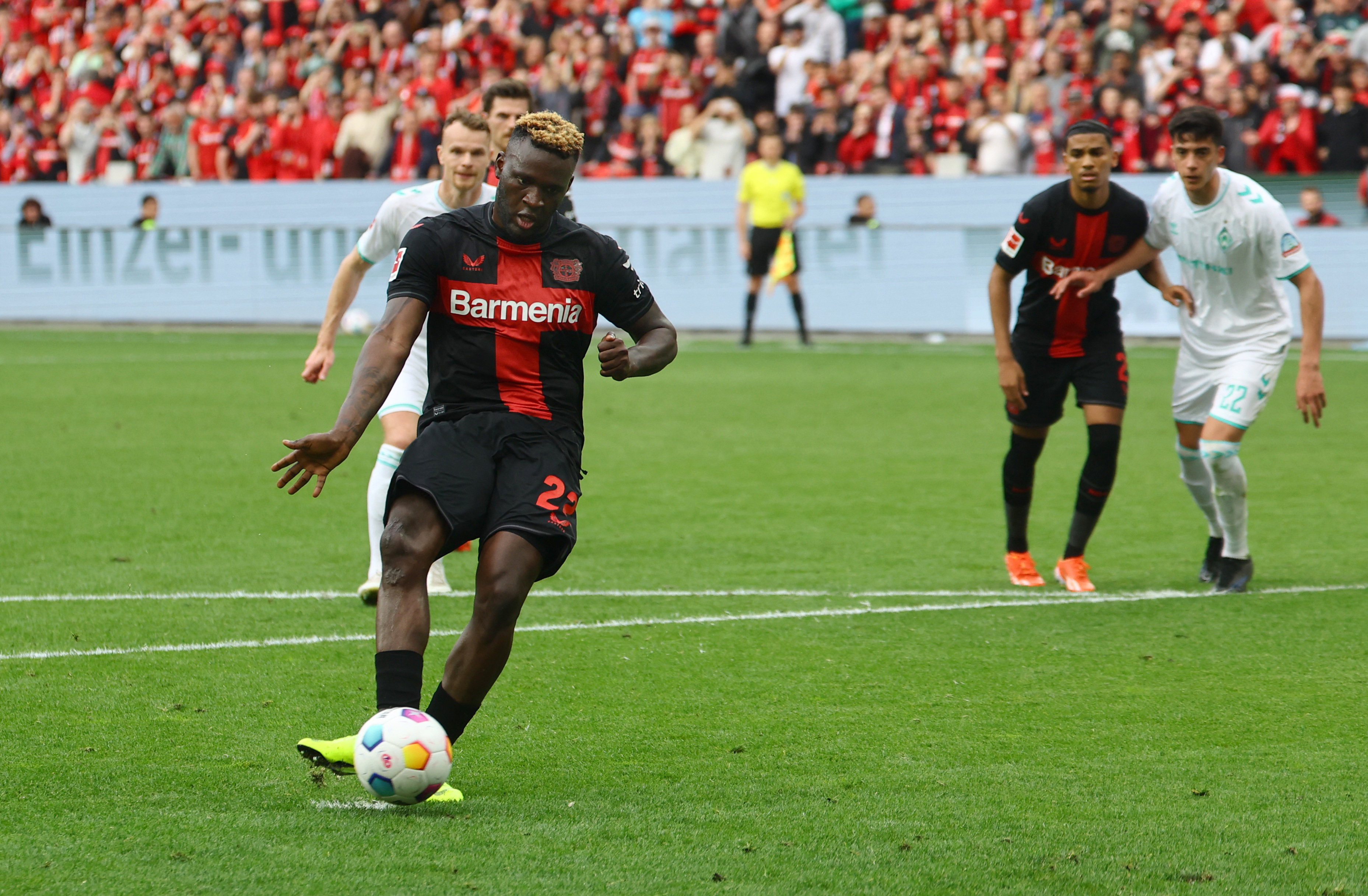 REUTERS/Kai Pfaffenbach