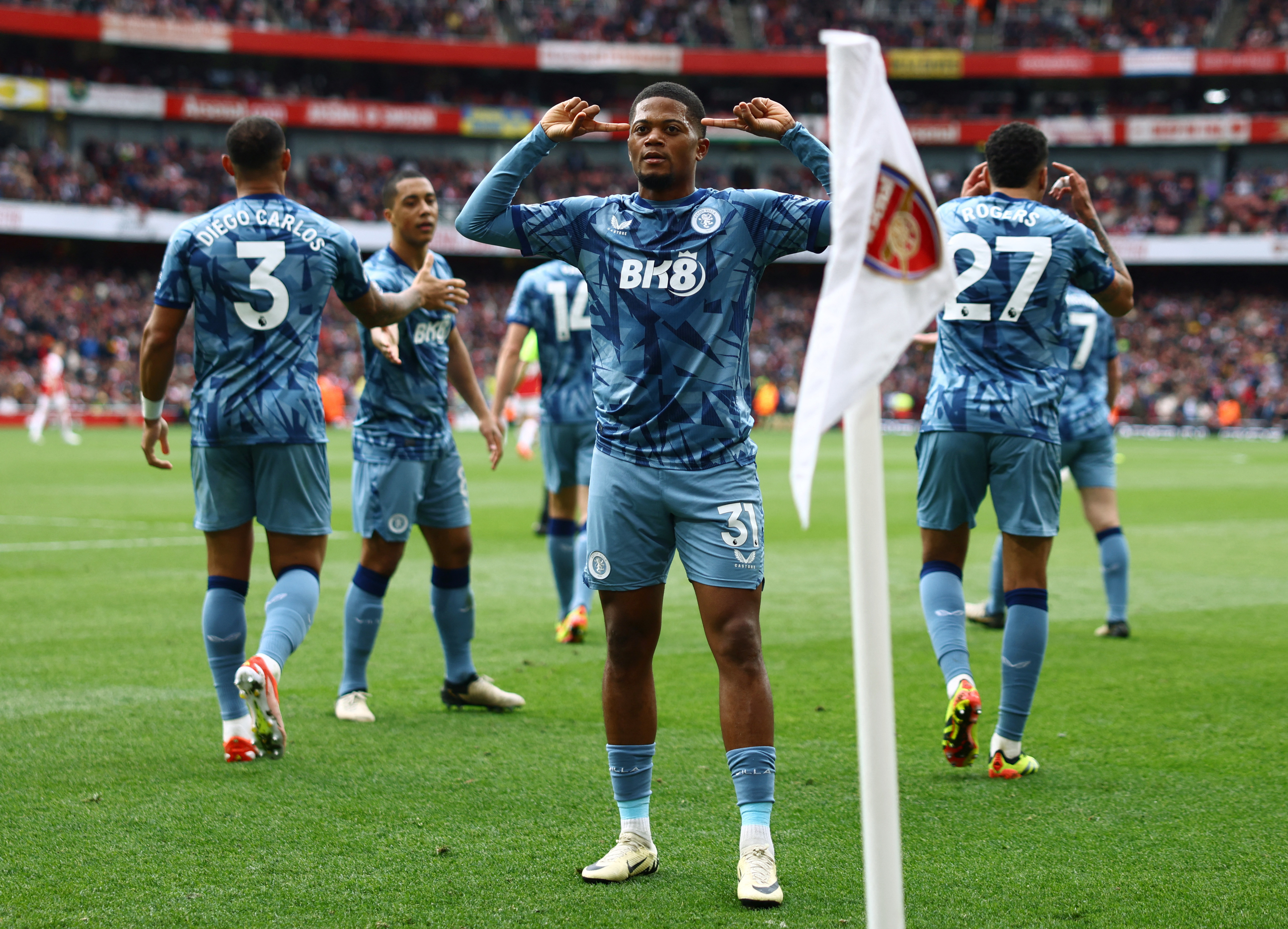 Premier League - Arsenal v Aston Villa