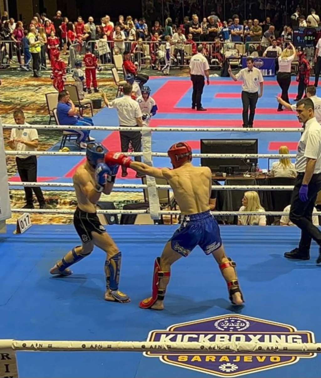 l_56ab01e008a71d74f20b525988bd07f7