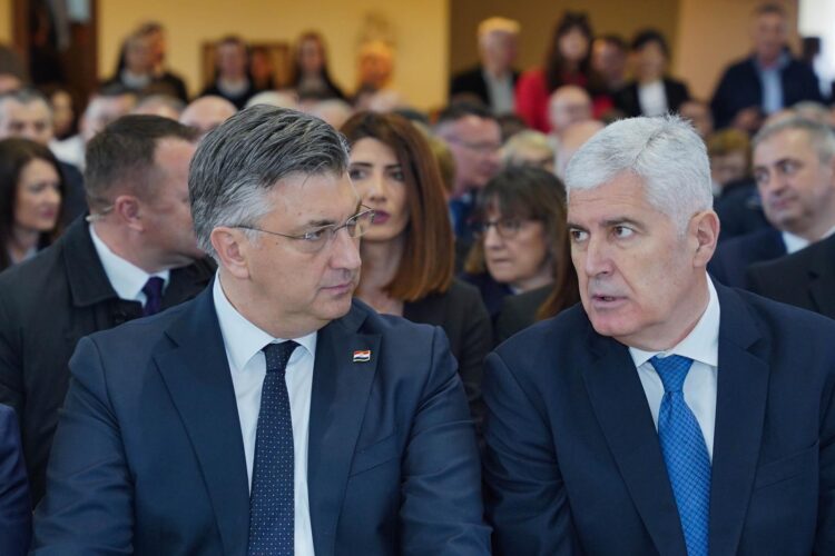 Sveta misa s obredom ređenja mons. Željka Majića za banjalučkog biskupa