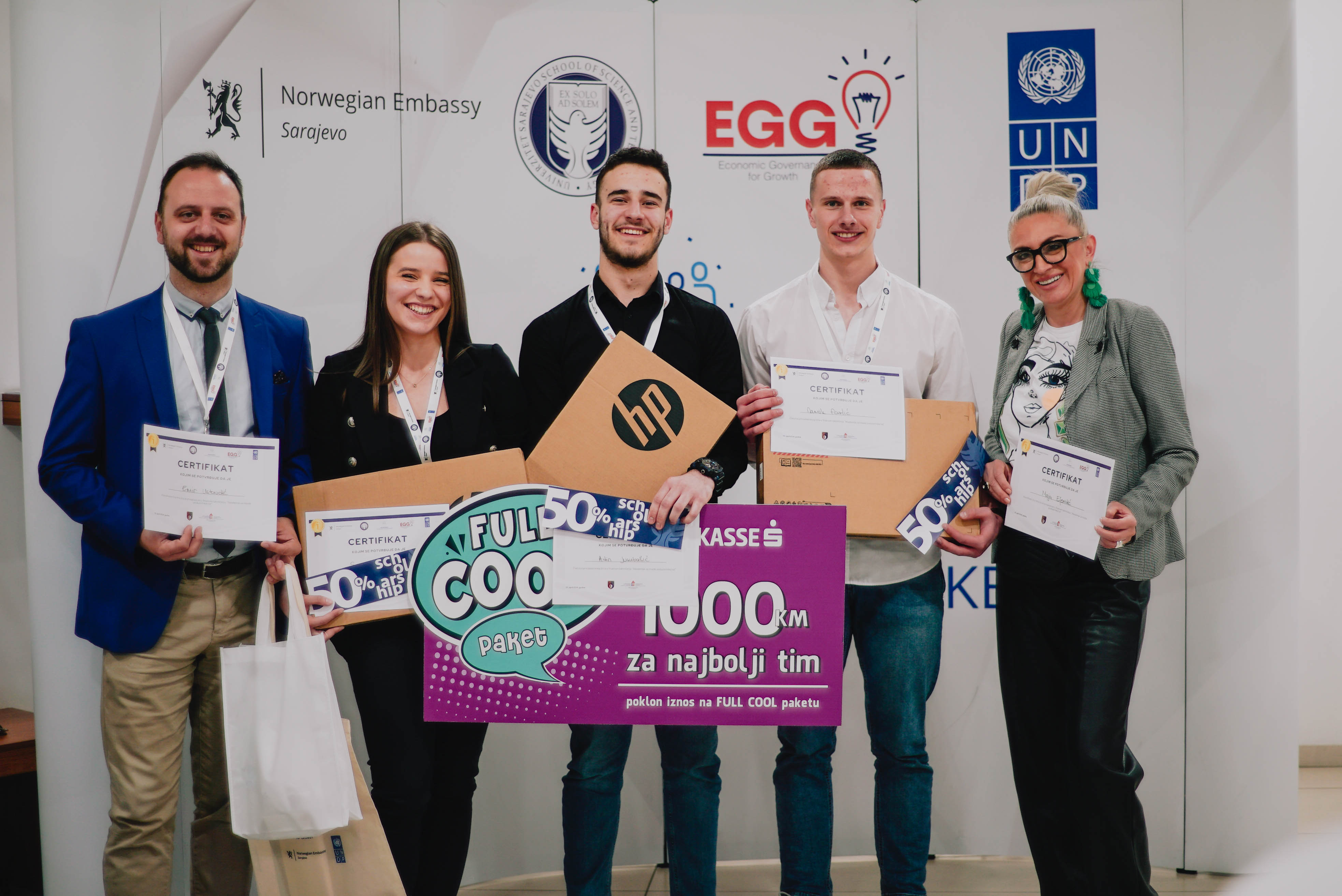 Pobjednicka ekipa akademija za poduzetnike