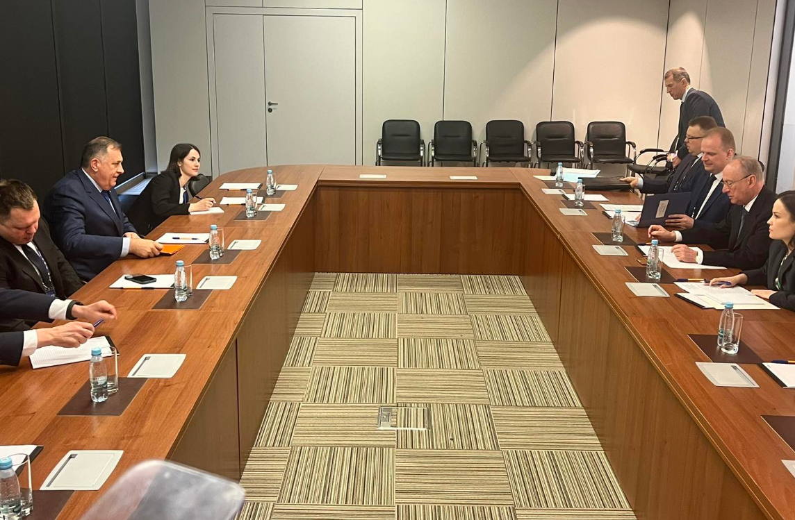 dodik sankt peterburg