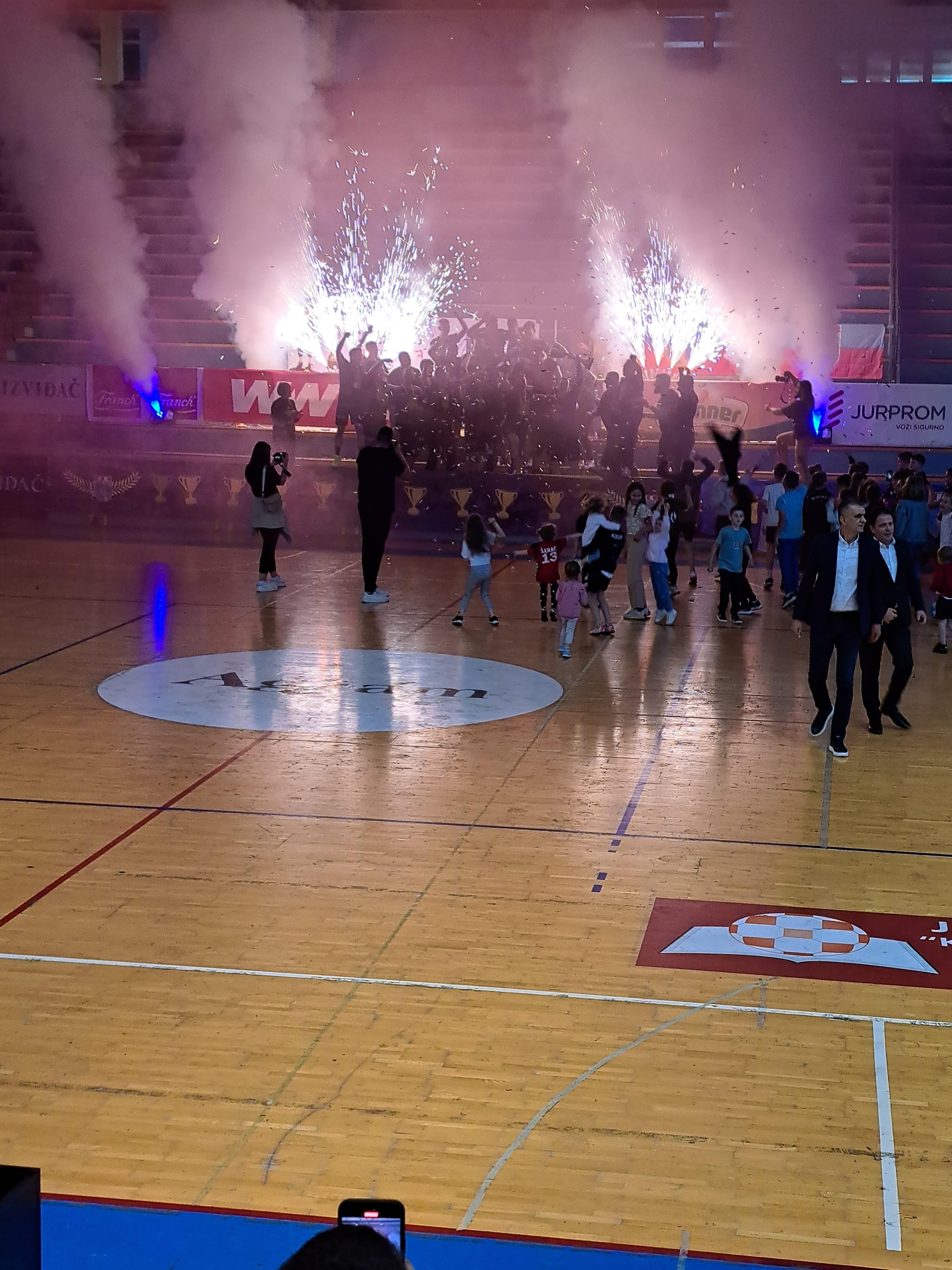 WhatsApp Image 2024-04-27 at 18.39.37