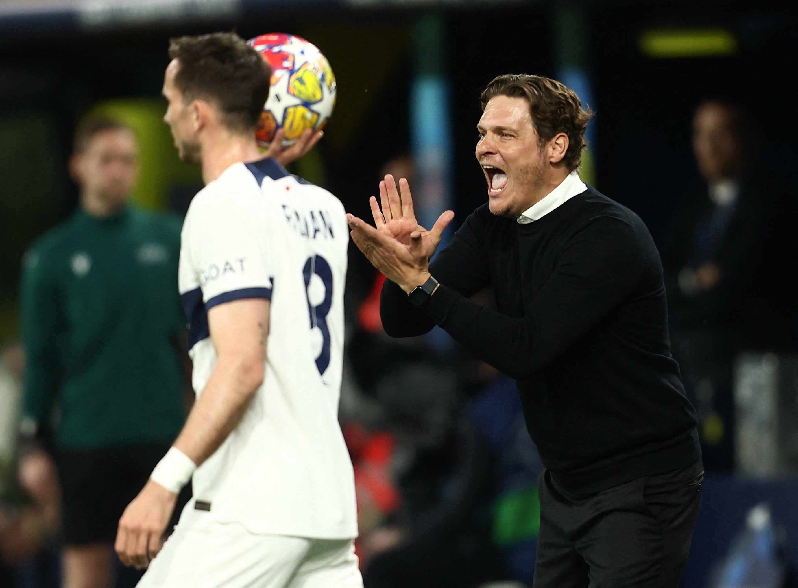 REUTERS/Leon Kuegeler