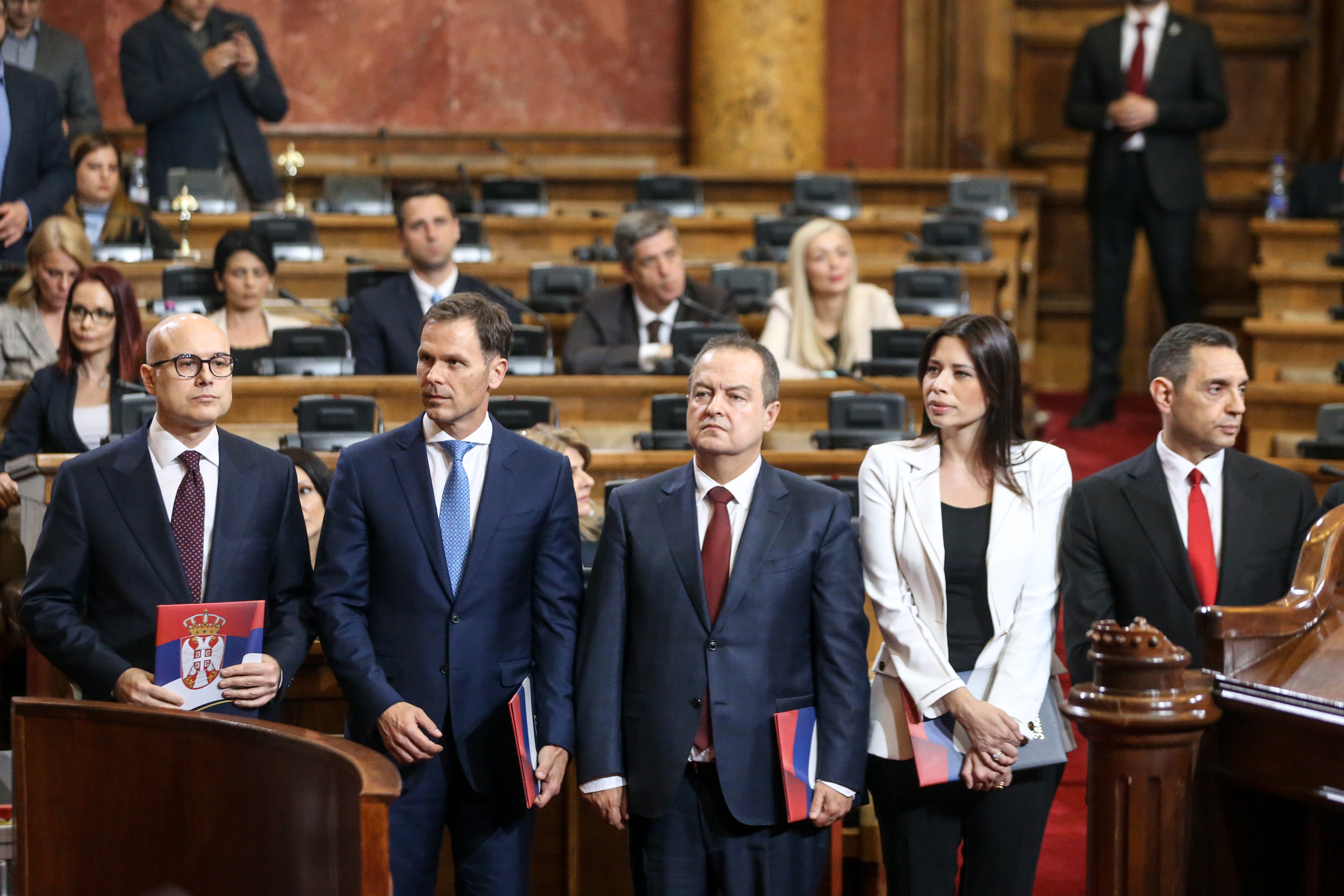 Skupština Srbije izglasala novu Vladu: Miloš Vučević premijer