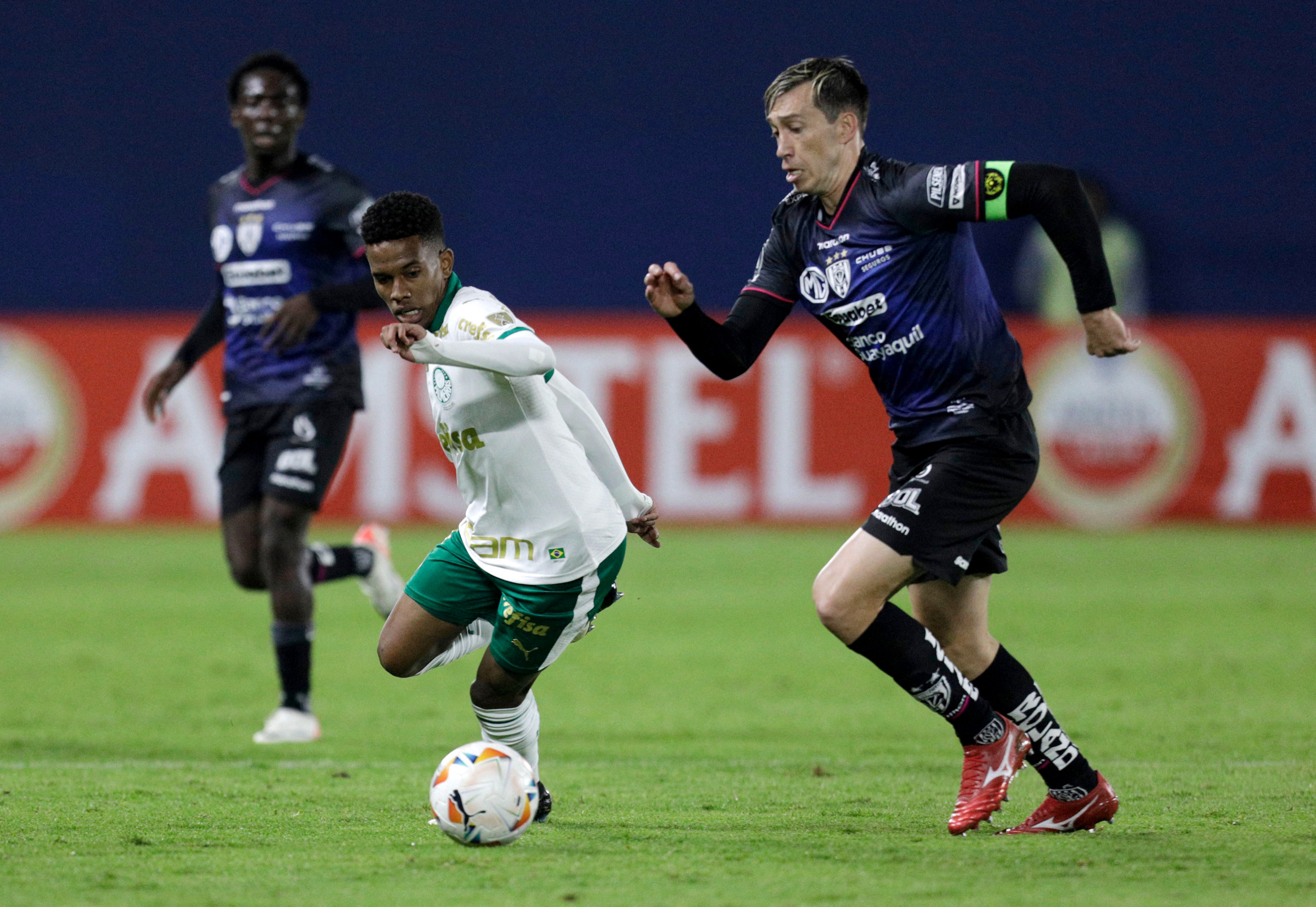 Copa Libertadores - Group F - Independiente del Valle v Palmeiras