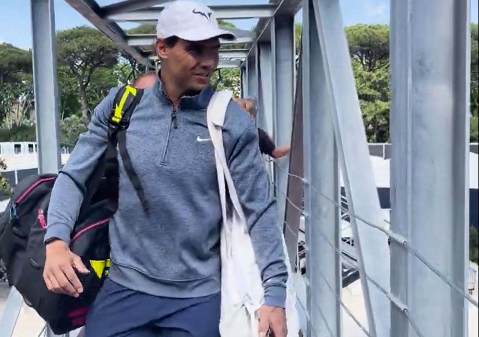 1714837451-nadal-carapa