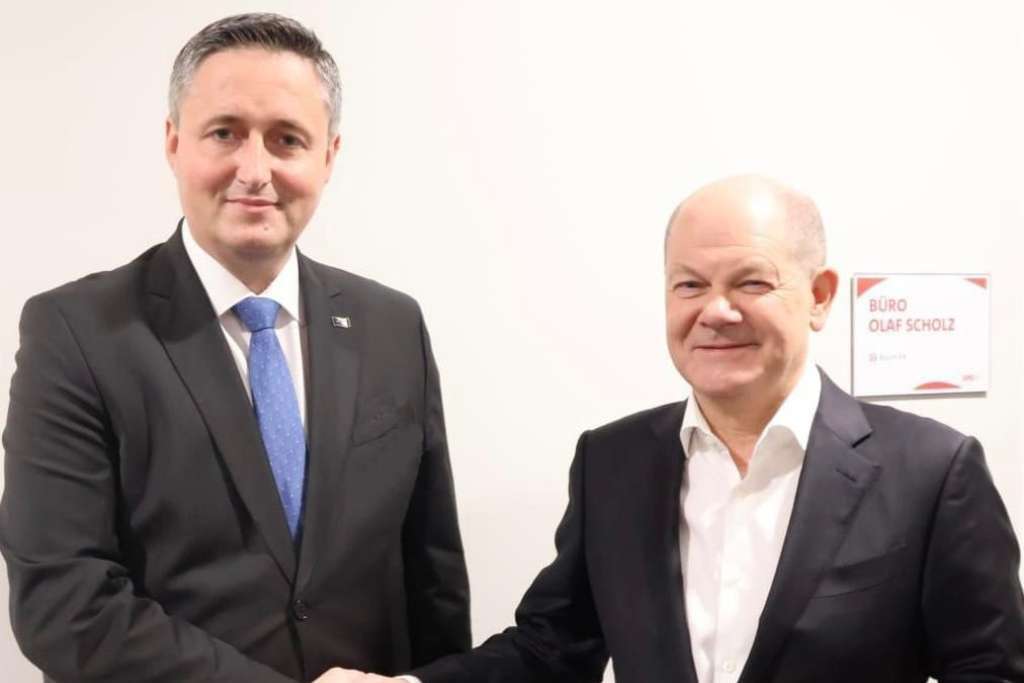 l_c5e41e22a048d6dd863d6ae67c61d620