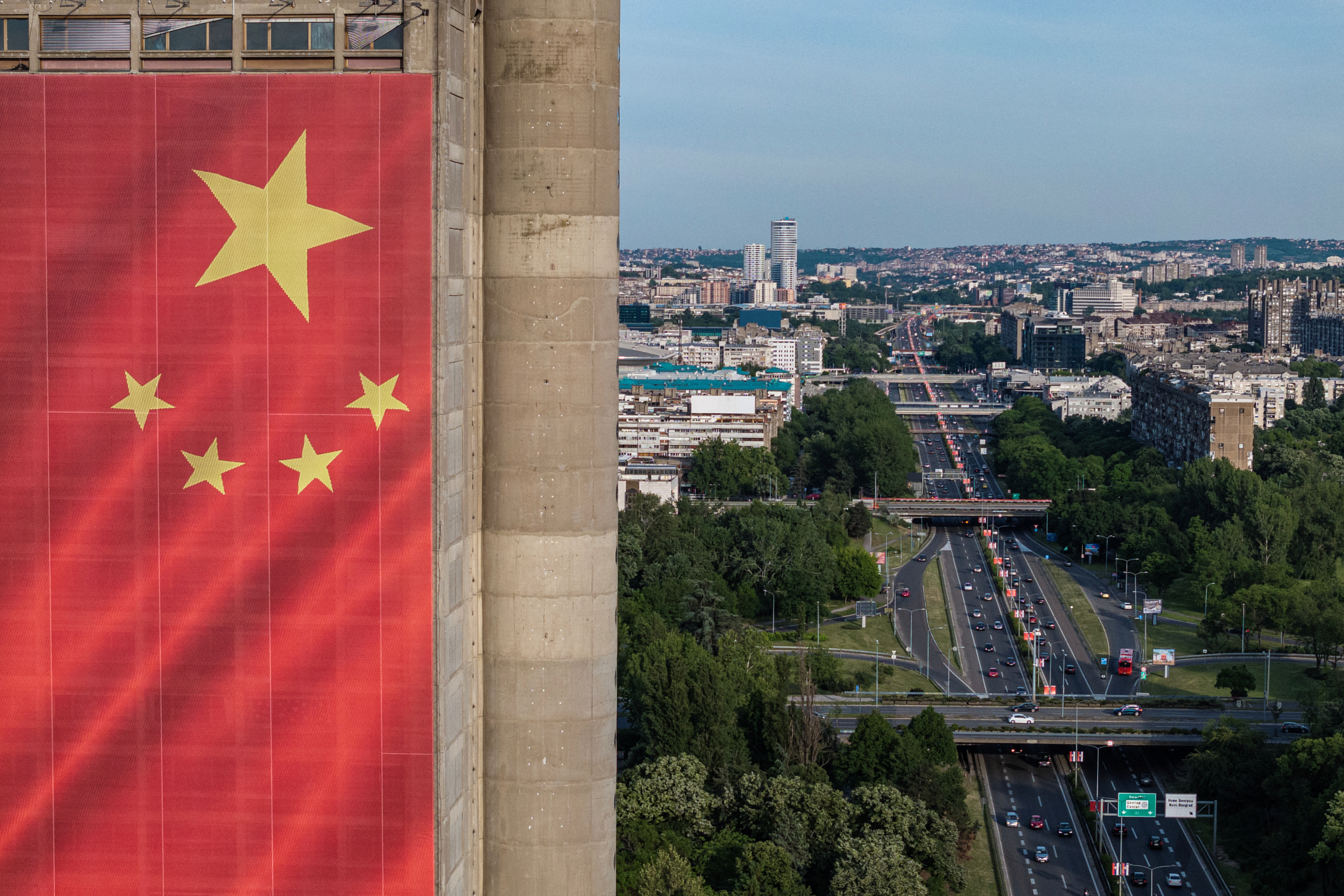 Chinese President Xi Jinping visits Serbia